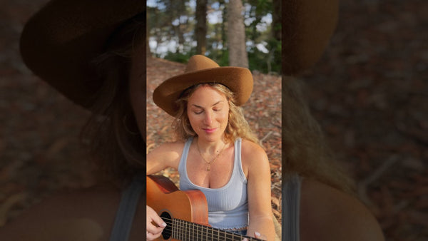 Acoustic Guitar Effects in Nature, No Pedals | ToneWoodAmp2